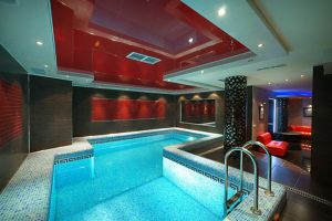 VIP баня Red House