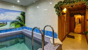 Афина на Ленинском 77